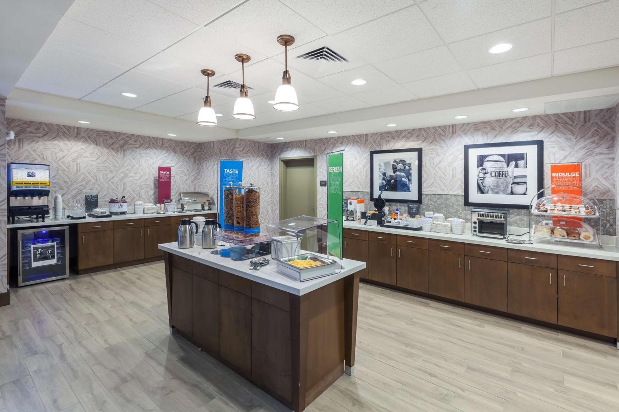 Hampton Inn By Hilton Bulverde Texas Hill Country Exterior photo